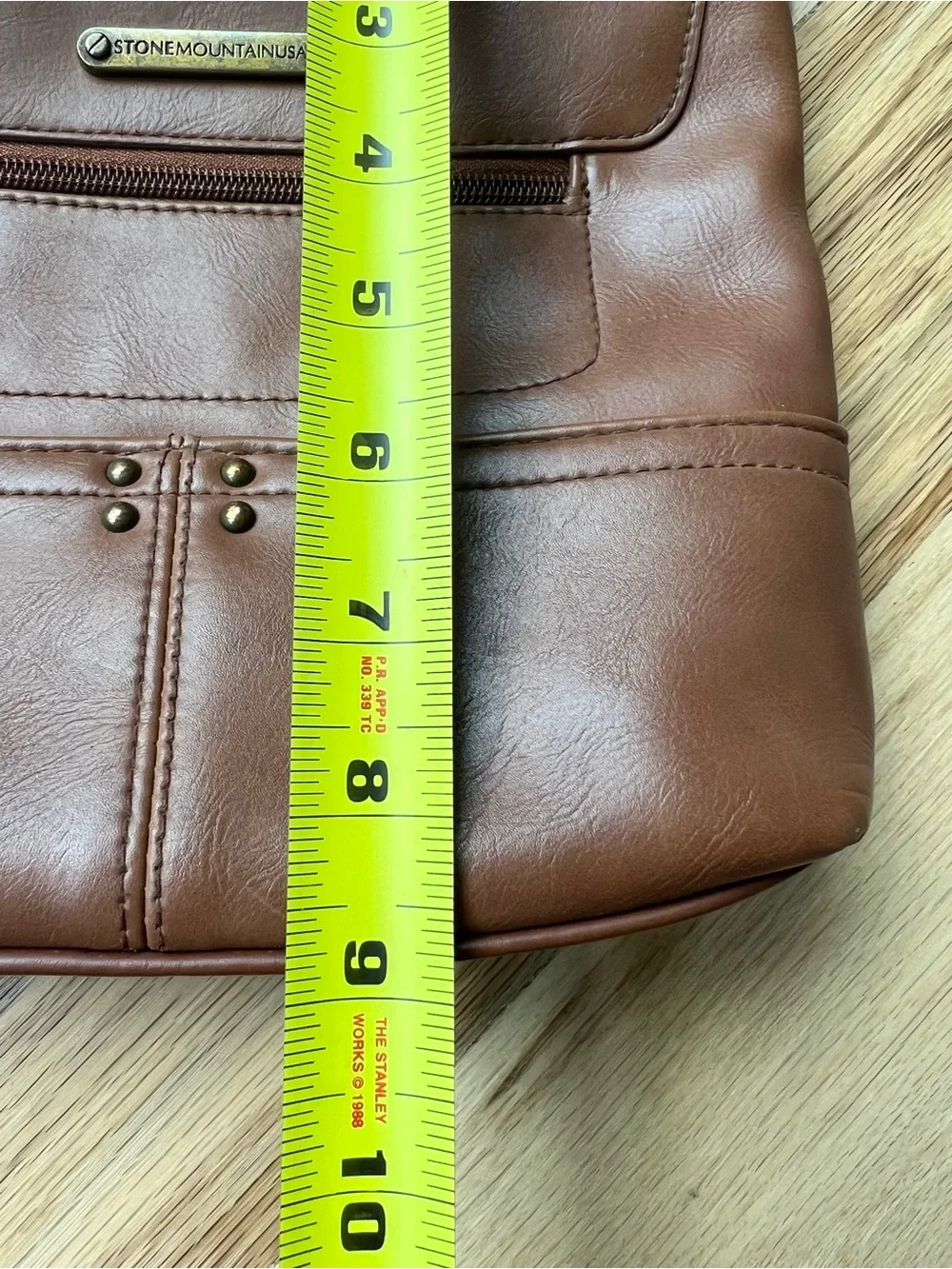 Stone Mountain Brown Crossbody Purse Bonded Leather Multi Pocket Shoulder Bag